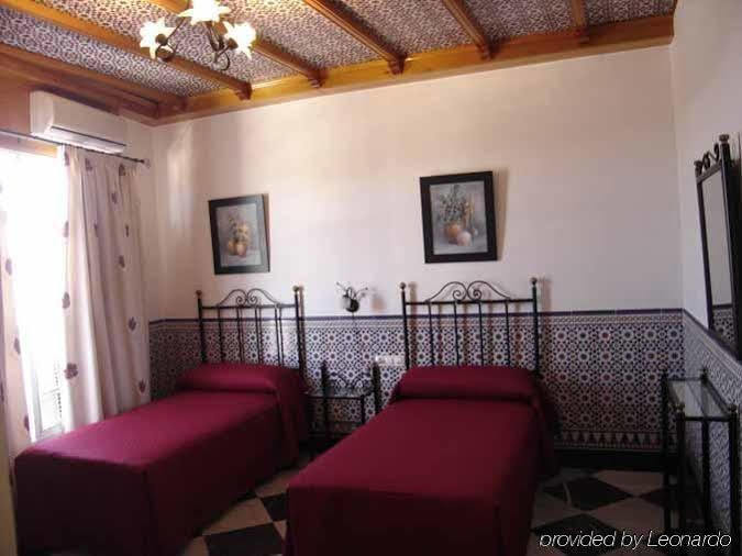 El Ancla Hotel Alcala del Rio Exterior photo